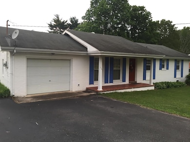 518 Mckellar Dr, Manchester, TN 37355 - photo 2