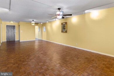 20822 Valley Forge Cir, King of Prussia, PA 19406 - photo 7