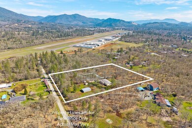 460 Chipley Rd, Grants Pass, OR 97526 - photo 3