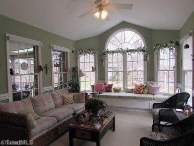 2400 Hickory Forest Dr, Asheboro, NC 27203 - photo 4