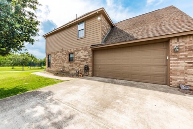 9319 Haney Rd, Highlands, TX 77562 - photo 2