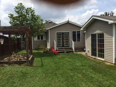 1239 S 350 E, Tipton, IN 46072 - photo 2