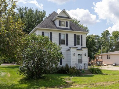 127 E Front St Claremont MN-002-021-Front View-MLS