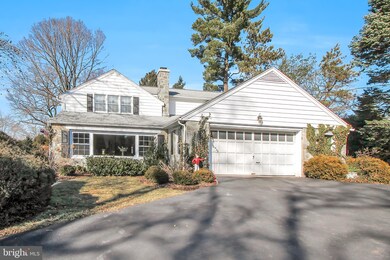 1009 Barberry Rd, Reading, PA 19611 - photo 4