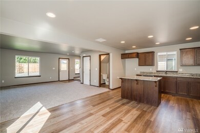 417 S Kansas Loop, East Wenatchee, WA 98802 - photo 6