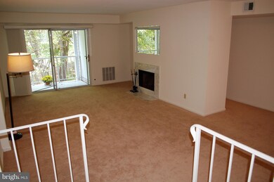 5 Pickering Ct unit 102, Germantown, MD 20874 - photo 5