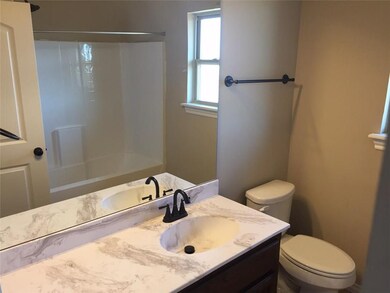 18213 Sandhurst Ct, Edmond, OK 73012 - photo 6