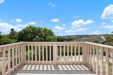 408 Shadow Tree Dr, Oceanside, CA 92058 - photo 2