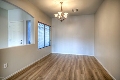 20 Dining Room photo b