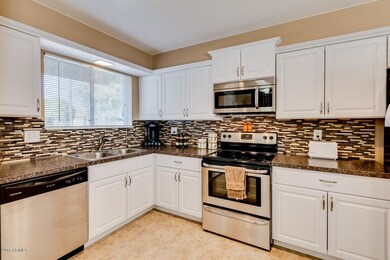 9916 W Pinehurst Dr, Sun City, AZ 85351 - photo 4