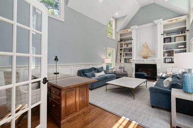 85 Newton St, Weston, MA 02493 - photo 3