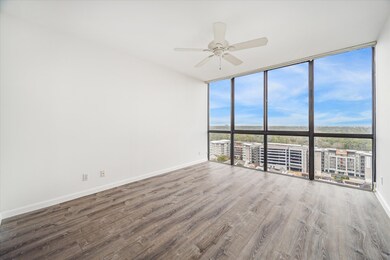 Large Primary Bedroom