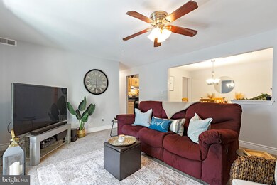 9 Edward Rutledge Bldg, Blackwood, NJ 08012 - photo 6