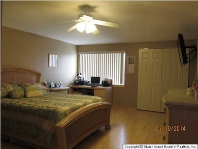 31 Linda Ln, Staten Island, NY 10312 - photo 6