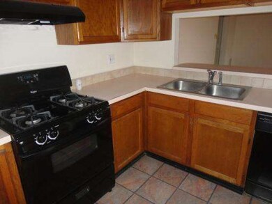 1931 Ozark Pkwy, Algonquin, IL 60102 - photo 4