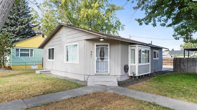 901 W Henry St, Pasco, WA 99301 - photo 4