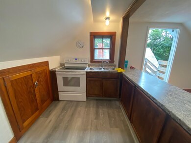 10 Spruce Ave unit 3, Claremont, NH 03743 - photo 5