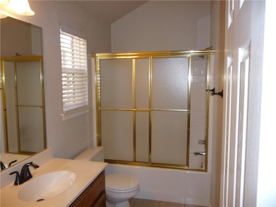 2205 SE 6th St, Moore, OK 73160 - photo 6