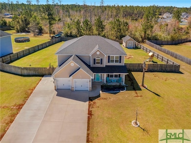 Large lot with privacy fenced backyard