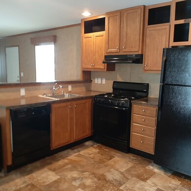 13 Middle Rd, Stewartstown, NH 03576 - photo 3