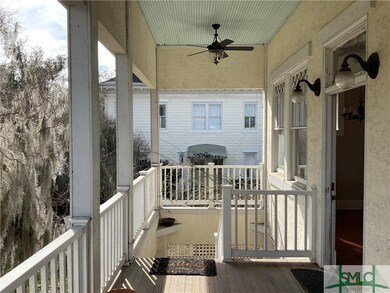 920 E Victory Dr unit Carriage House, Savannah, GA 31405 - photo 5