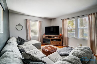 1215 S Blanchard St, Findlay, OH 45840 - photo 5