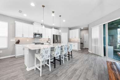Open Kitchen.