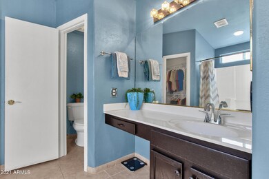 ENCLOSED WC