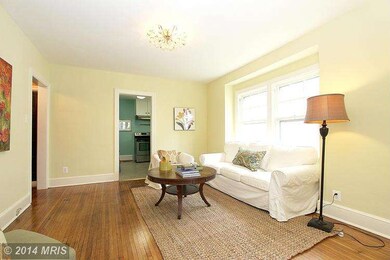 811 Islington St, Silver Spring, MD 20910 - photo 5