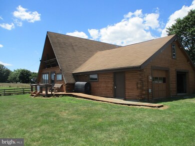 1090 Giles Mill Rd, Bunker Hill, WV 25413 - photo 2