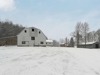 657 Maple St, Vergennes, VT 05491 - photo 2