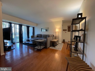 3702 N Rosser St unit T2, Alexandria, VA 22311 - photo 5