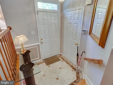 9663 Britford Dr, Burke, VA 22015 - photo 2