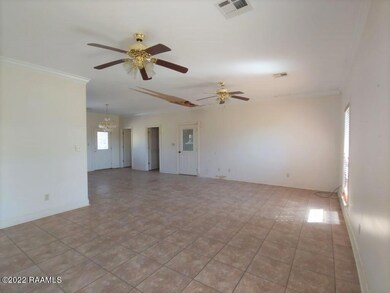 3 Living Room