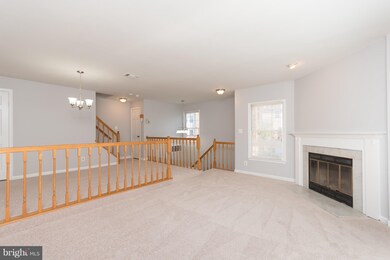 4055 Chetham Way, Woodbridge, VA 22192 - photo 4