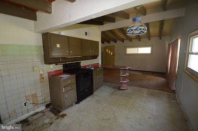 113 County Ave, Maple Shade, NJ 08052 - photo 5