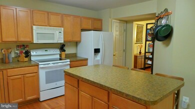 41927 Kentucky Ct, Leonardtown, MD 20650 - photo 6