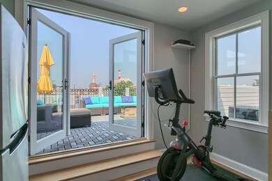 881 E 2nd St unit 11, Boston, MA 02127 - photo 4