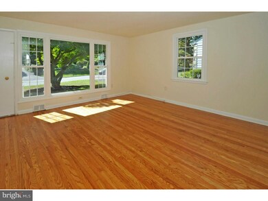 310 Winding Way, Glenside, PA 19038 - photo 5