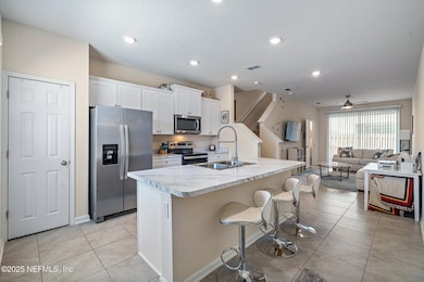 113_Red_House_Cir-7
