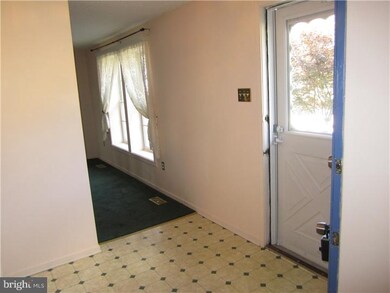 1160 Broad St, Darby, PA 19023 - photo 3