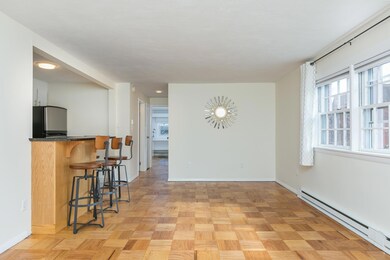 129 Pine St Portland ME 04102-large-006-