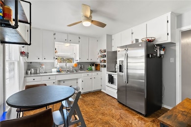 1214 Stratton Dr, Corpus Christi, TX 78412 - photo 7