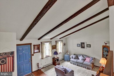 1435 Logan St, Reading, PA 19607 - photo 5