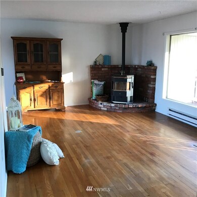 8619 33rd St W, University Place, WA 98466 - photo 5