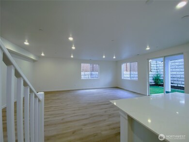 1440 121st Ave SE unit 31, Lake Stevens, WA 98258 - photo 5