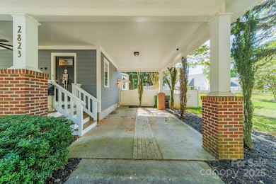 2823 Whiting Ave, Charlotte, NC 28205 - photo 5