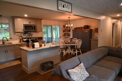 24 Jeff Ln, Litchfield, NH 03052 - photo 5