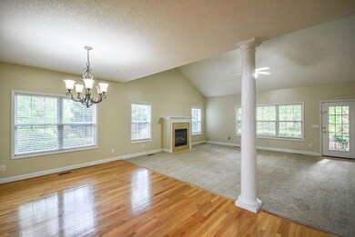 12DiningRoom