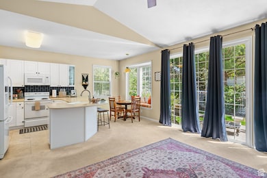 9083 Enchanted Oak Ln, Sandy, UT 84094 - photo 7